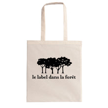 Charger l&#39;image dans la galerie, Tote bag Le label dans la forêt
